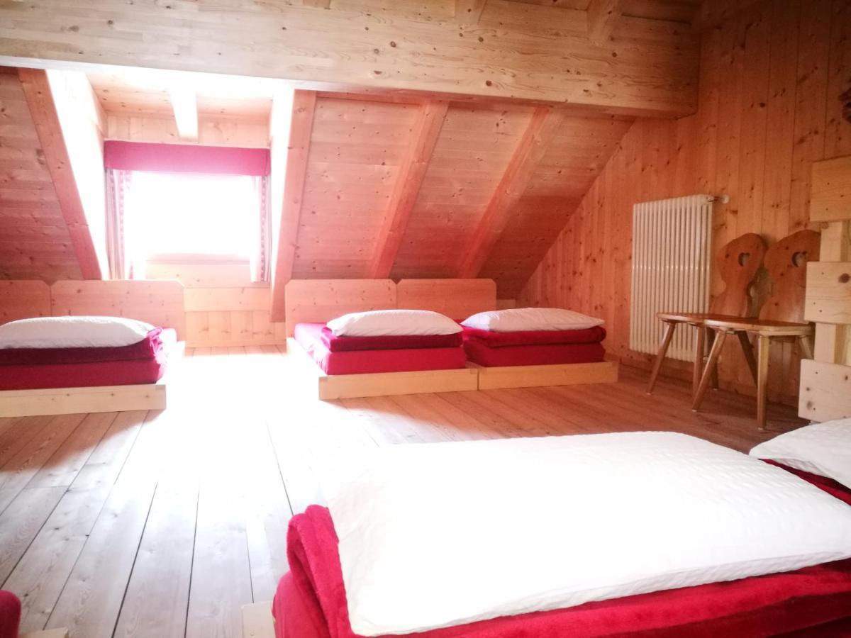 Rifugio Stella Alpina Spiz Piaz Per Escursionisti Hotel Pozza di Fassa Kültér fotó