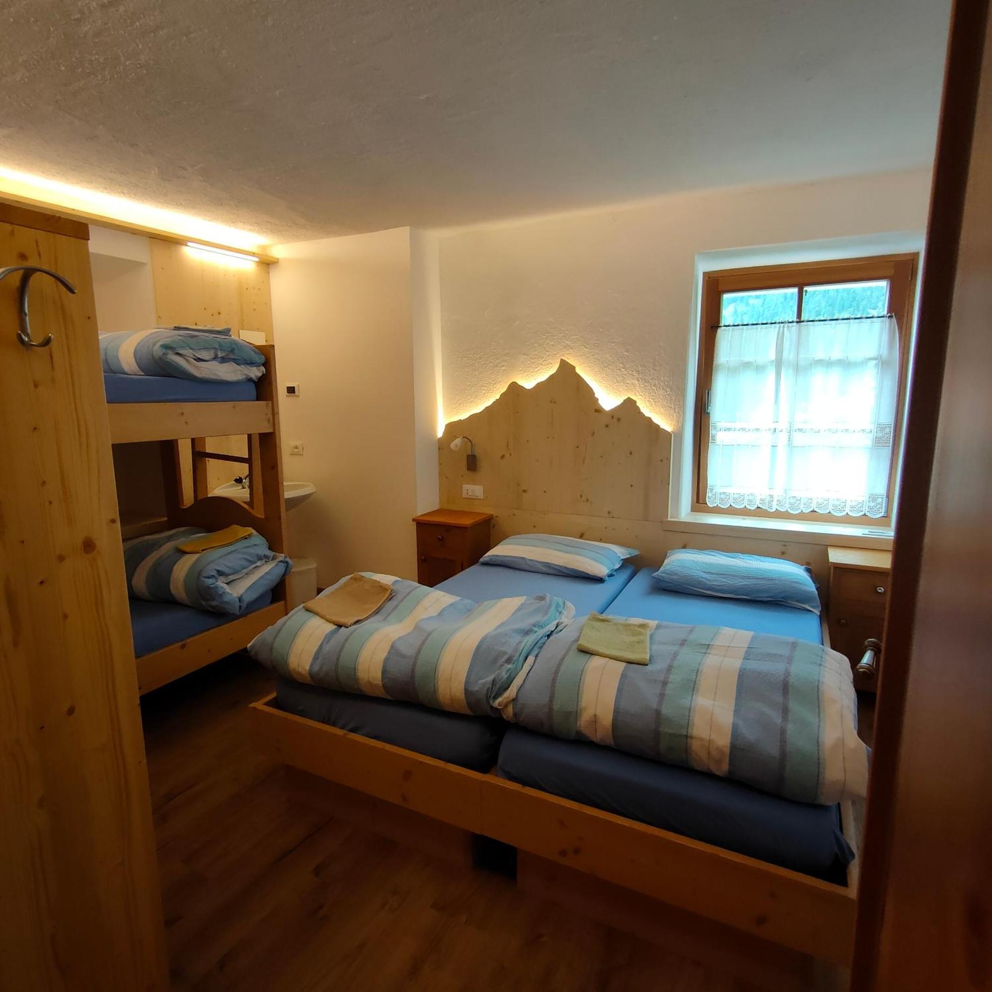 Rifugio Stella Alpina Spiz Piaz Per Escursionisti Hotel Pozza di Fassa Kültér fotó